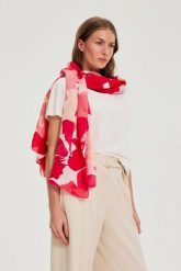 Szal w kwiaty czerwony. Czerwone szaliki MOODO, bez wzorów, z poliesteru. Za 49.99 zł.
