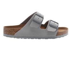 Klapki dla dorosłych Birkenstock Arizona Stone Coin. Szare klapki Birkenstock, bez wzorów, z materiału, bez obcasa. Za 464.00 zł.
