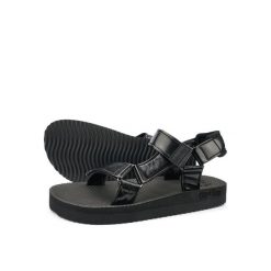 Sandały turystyczne damskie Flip Flop Comfy. Czarne sandały Flip Flop, bez wzorów, sportowe, bez obcasa, bez zapięcia. W wyprzedaży za 110.00 zł.