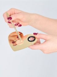 Paletka do mieszania podkładów - złoty. Palety cieni Sinsay. Za 12.99 zł.