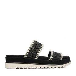 Klapki Remonte. Czarne klapki Remonte, bez wzorów, bez obcasa. Za 349.99 zł.