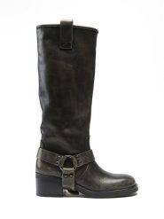 Frank Daniel Skórzane kozaki w kolorze czarnym rozmiar: 38. Czarne kozaki Frank Daniel, na zimę, bez obcasa, bez zapięcia. Za 640.95 zł.