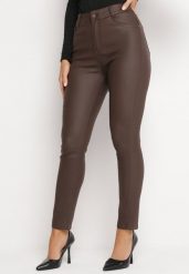 Ciemnobrązowe Spodnie Skinny Push Up Zami. Brązowe spodnie materiałowe Born2be, na co dzień, l, z aplikacjami, z jeansu. Za 89.99 zł.