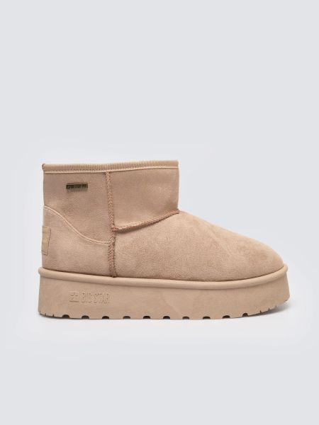 Śniegowce damskie na podwyższonej podeszwie beżowe SS274133 801. Brązowe trapery i śniegowce Big Star. W wyprzedaży za 149.99 zł.