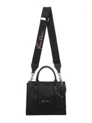 Fritzi aus Preußen Torebka w kolorze czarnym - 26 x 21 x 9 cm rozmiar: onesize. Czarne torebki klasyczne Fritzi aus Preußen, bez wzorów, z materiału, przez ramię, bez dodatków. Za 135.17 zł.