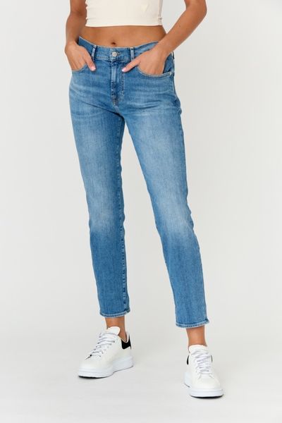 7 FOR ALL MANKIND Błękitne jeansy damskie RELAXED SKINNY, Rozmiar 27. Niebieskie jeansy 7 for all mankind, bez wzorów. W wyprzedaży za 432.99 zł.