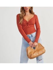 Milan Kiss Koszulka w kolorze czerwonobrązowym rozmiar: XL. Brązowe bluzki Milan Kiss, xl, bez wzorów, ze splotem, bez kołnierzyka, bez ramiączek. Za 104.99 zł.