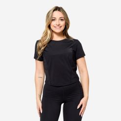 Koszulka fitness damska Domyos krótki rękaw. Czarne bluzki DOMYOS, l, bez wzorów, z elastanu, sportowe, bez kołnierzyka, bez ramiączek. Za 69.99 zł.