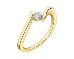 Pierścionek z żółtego złota z brylantem - 0,18 ct - próba 750. Żółte pierścionki Apart, z brylantem, złote. Za 5,490.00 zł.