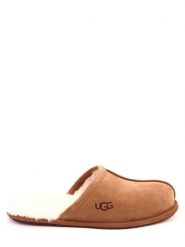 UGG Skórzane kapcie "Scuff" w kolorze jasnobrązowym rozmiar: 40. Brązowe obuwie domowe UGG, bez wzorów, z wełny, z okrągłym noskiem, bez zapięcia. Za 394.04 zł.