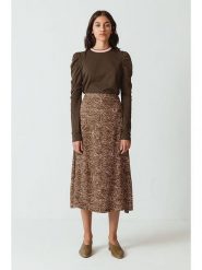 SKFK Spódnica "June" w kolorze brązowo-kremowym rozmiar: 40. Brązowe spódnice SKFK, bez wzorów, z wiskozy, midi. Za 104.99 zł.