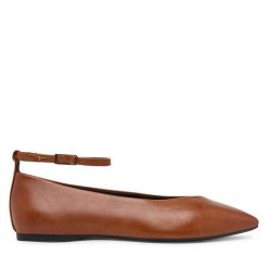 Baleriny Tamaris. Brązowe baleriny Tamaris, bez wzorów, bez obcasa. Za 299.99 zł.