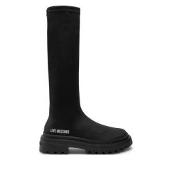 Kozaki LOVE MOSCHINO. Czarne kozaki Love Moschino, bez obcasa, na płaskiej podeszwie, bez zapięcia. Za 849.99 zł.