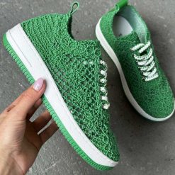 Zielone plecione sportowe buty damskie T.Sokolski 175. Zielone obuwie sportowe Sokolski, z tkaniny, bez zapięcia. W wyprzedaży za 151.20 zł.