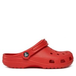 Klapki Crocs. Czerwone klapki Crocs, bez wzorów, bez obcasa. Za 186.99 zł.