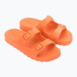 Klapki damskie Ipanema Duo Day. Brązowe klapki Ipanema, bez wzorów, bez obcasa. Za 79.99 zł.