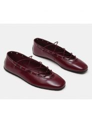 Steve Madden Baleriny w kolorze czerwonym rozmiar: 37. Czerwone baleriny Steve Madden, bez wzorów, bez obcasa. Za 223.99 zł.