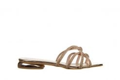 Klapki Bayla-187 1716 Rose 187030, Różowe złoto, Skóra ekologiczna - 36. Żółte klapki Bayla, bez wzorów, z lakierowanej skóry, bez obcasa, na obcasie. W wyprzedaży za 199.00 zł.