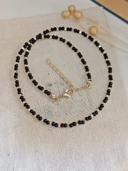 Atelier MIU Pozłacany naszyjnik z elementami ozdobnymi - dł. 42 cm rozmiar: onesize. Brązowe naszyjniki Atelier MIU, pozłacane. Za 69.99 zł.