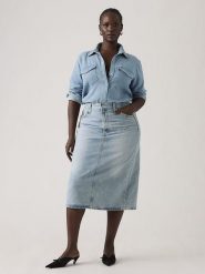 Levi's Spódnica dżinsowa w kolorze błękitnym rozmiar: W31. Niebieskie spódnice Levi's®, na co dzień, s, z aplikacjami, z bawełny, klasyczne, midi, proste. Za 209.95 zł.