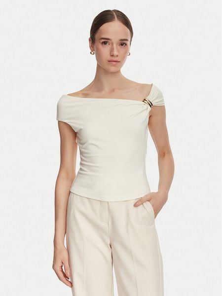 Guess Bluzka W6YP48 K4527 Kremowy Regular Fit. Białe bluzki Guess, s, z aplikacjami, z lyocellu, bez kołnierzyka, bez ramiączek. Za 264.99 zł.