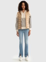 Bluza damska z kapturem rozpinana w paski kremowa Selina 103. Białe bluzy Big Star, l, bez wzorów, z kapturem. Za 249.99 zł.