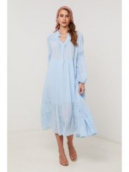 Lin Passion Sukienka w kolorze błękitnym rozmiar: 38/40. Niebieskie sukienki Lin Passion, bez wzorów, z bawełny, klasyczne, bez kołnierzyka, bez ramiączek, midi. Za 152.99 zł.