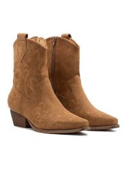 Bellucci Botki w kolorze jasnobrązowym rozmiar: 39. Brązowe botki Bellucci, bez wzorów, bez obcasa, bez zapięcia. Za 130.99 zł.