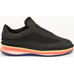 Camper - Buty. Obuwie sportowe marki Camper. W wyprzedaży za 449.90 zł.