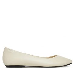 Baleriny Calvin Klein. Baleriny Calvin Klein, bez wzorów, bez obcasa. Za 329.99 zł.