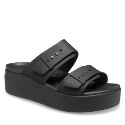 Klapki Crocs. Czarne klapki Crocs, bez wzorów, bez obcasa. Za 173.99 zł.