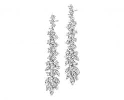 Kolczyki z białego złota z brylantami - 2,54 ct - próba 750. Białe kolczyki Apart, z brylantem, złote. Za 31,990.00 zł.