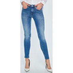Calvin Klein Jeans - Jeansy. Jeansy Calvin Klein Jeans. W wyprzedaży za 439.90 zł.