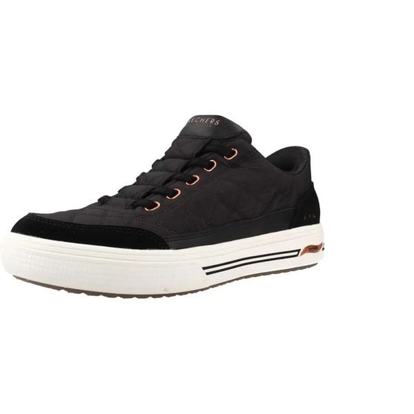 Buty SKECHERS 177209S ARCH FIT ARCADE CUDDLE STEP Czarny. Czarne trekkingi Skechers, z syntetyku, na fitness i siłownię. Za 355.99 zł.