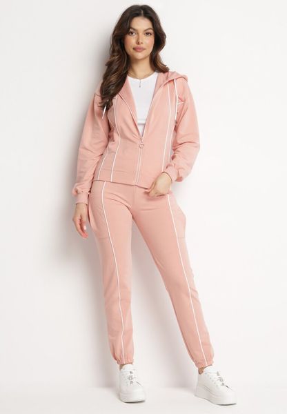 Różowy Komplet Dresowy Ozdobiony Kontrastowymi Lamówkami z Bluzą i Spodniami Svetoria. Czerwone bluzy Born2be, l, bez wzorów, z dresówki, z kapturem. Za 149.99 zł.