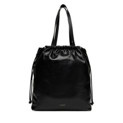 Torebka Calvin Klein. Czarne torebki klasyczne Calvin Klein, bez wzorów, bez dodatków. Za 649.99 zł.