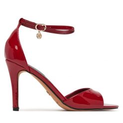Sandały Nine West. Czerwone sandały Nine West, bez wzorów, bez obcasa, na szpilce, bez zapięcia. Za 229.99 zł.