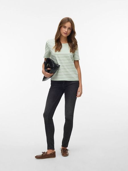 Vero Moda Bluzka w kolorze zielono-białym rozmiar: S. Białe bluzki Vero Moda, s, bez wzorów, bez kołnierzyka, bez ramiączek. Za 47.95 zł.