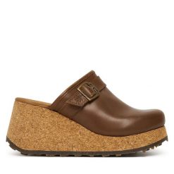 Klapki Fly London. Brązowe klapki Fly London, bez wzorów, bez obcasa. Za 716.99 zł.