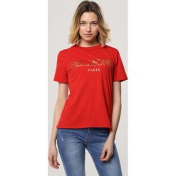 Czerwony T-shirt School of Life. Czerwone t-shirty Born2be, m, bez wzorów, z dzianiny, bez kołnierzyka, bez ramiączek. Za 24.99 zł.