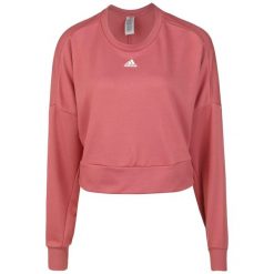 Bluza damska o luźnym kroju adidas Aeroready Studio. Czerwone bluzy Adidas, m, bez wzorów, bez kaptura. W wyprzedaży za 237.90 zł.