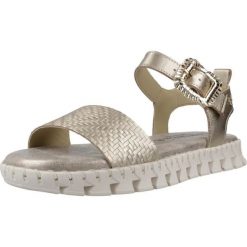 Sandały CARMELA 163266C Złoty. Żółte sandały Carmela, bez wzorów, ze skóry, sportowe, bez obcasa, bez zapięcia. Za 318.99 zł.