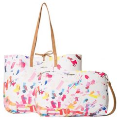 Desigual Torebka Bols Confetti Sea ttle Blanco 19SAXP49 1000. Niebieskie torebki klasyczne Desigual, bez wzorów, bez dodatków. W wyprzedaży za 185.00 zł.
