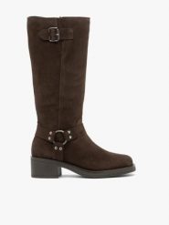 Ciemnobrązowe kozaki biker boots ocieplane kożuchem. Brązowe kozaki Ryłko, na zimę, ze skóry, bez obcasa, na obcasie, bez zapięcia. W wyprzedaży za 479.99 zł.