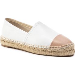 Espadryle ALDO - Cone 59253846 71. Białe espadryle Aldo, bez wzorów, z materiału, bez obcasa, na płaskiej podeszwie, bez zapięcia. W wyprzedaży za 229.00 zł.