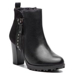 Botki Jenny Fairy. Czarne botki Jenny Fairy, bez wzorów, bez obcasa, na słupku, bez zapięcia. Za 57.99 zł.