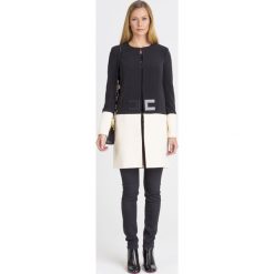 PŁASZCZ Elisabetta Franchi. Czarne płaszcze Elisabetta Franchi, z aplikacjami, bez kaptura. Za 1,229.40 zł.