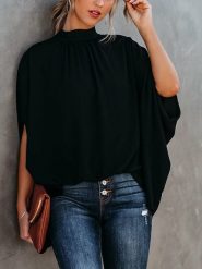 Milan Kiss Bluzka w kolorze czarnym rozmiar: S. Czarne bluzki Milan Kiss, s, bez wzorów, bez kołnierzyka, bez ramiączek. Za 126.99 zł.