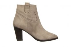 Botki Bayla-161 077 39499 Beige Nubuck 161550, Szary, Skóra naturalna - 37. Brązowe botki Bayla, na zimę, bez wzorów, z gumy, za kostkę, bez obcasa, na słupku, bez zapięcia. W wyprzedaży za 224.10 zł.