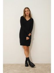 Just Cashmere Kaszmirowa sukienka "Mileya" w kolorze czarnym rozmiar: M. Czarne sukienki Just Cashmere, na co dzień, m, bez wzorów, z kaszmiru, bez kołnierzyka, bez ramiączek, midi, proste. Za 429.07 zł.